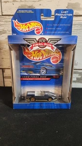 Hot Wheels: 1999 Final Run Custom Corvette - New in Package! - Picture 1 of 2
