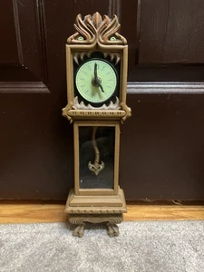 Disney World Parks Land Haunted Mansion exklusive Uhr 13" funktioniert super - Bild 1 von 6