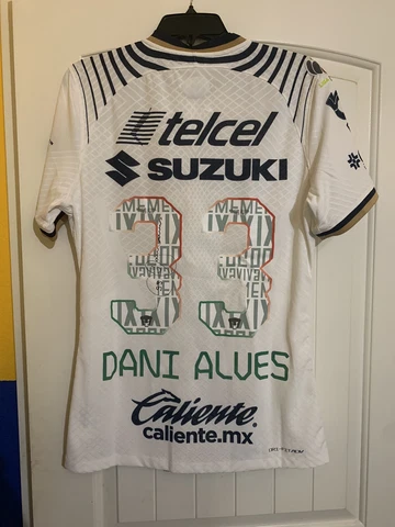 Match worn & Signed Dani Alves  Pumas UNAM Jersey Vs Cruz Azul!! Cover