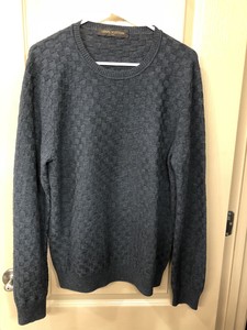 louis sweater