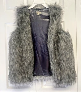Faux Fur Womens Vest XS Weekend Love Gray Sleeveless Ladies Casual - Picture 1 of 10