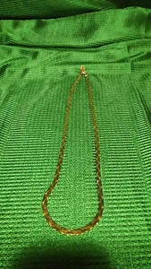 WOMENS 18 INCH GOLD TONE HEAVY NECKLACE/CHAIN - Picture 1 of 2