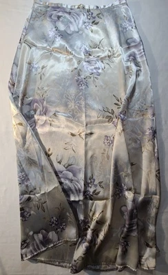 Saia maxi floral Kathie Lee tamanho 6 roxo cinza poliéster vintage feita nos EUA - Imagem 1 de 4