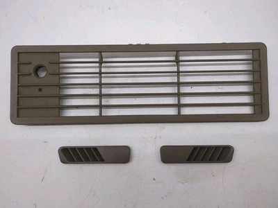 1992 1993 1994 1995 1996 Buick Roadmaster tablero descongelación rejilla ventilación parrilla marrón Foto 1 de 4