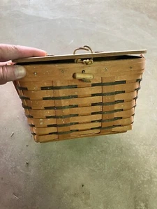 Collectible Handmade Longaberger Small Purse Basket - Picture 1 of 8