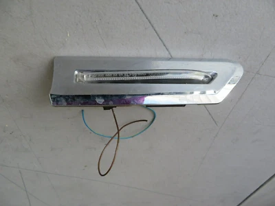 BMW F01 F02 F04 750I 2009-2012 PASAJERO LADO DERECHO FEMDER MARCADOR INTERMITENTE Foto 1 de 3