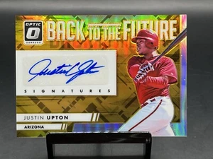 Donruss Optic Justin Upton 2016 Back to the Future Signatures dorado/10 automático - Imagen 1 de 2