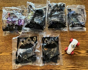 Beware The Batman 2013 #'s 4 y 5 McDonalds Happy Meal Toys también 2010 2011 y 1993 - Imagen 1 de 7