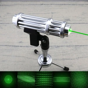532nm Adjustable Focus GR Laser Pointer Light Visible Beam whit 5 Star Caps - Picture 1 of 12