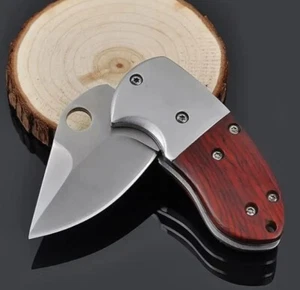 NEW! Keychain Pocket Knife in Gift Box - Picture 1 of 5