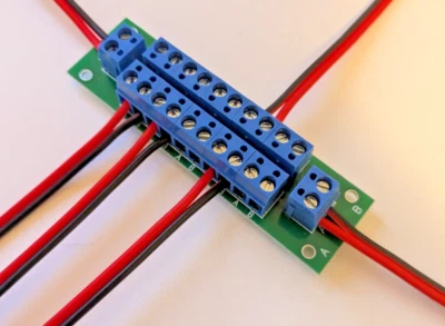 Power Distribution Board for DC, DCC and AC Paired 2 channel 12 way connector - Image 1 of 4