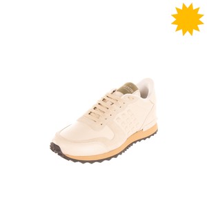 valentino spike trainers