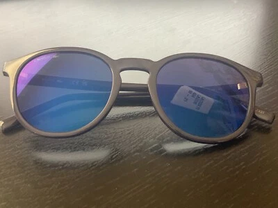 Lacoste УНИСЕКС темно синий овальный солнцезащитные очки с чехлом совершенно новый - Изображение 1 из 4