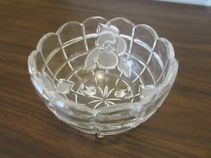 VINTAGE CRYSTAL GLASS BOWL -- 3 ETCHED DESIGNS AND 3 LEGS -- FROM GERMANY -- - Picture 1 of 5