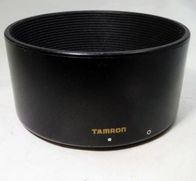 Pantalla de plástico para parasol Tamron 1B4FH para borde de filtro de 58 mm 70-300 mm f4-5,6 AF LD Foto 1 de 4
