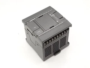 KEYENCE CORP KV-N24DTP PLC PROCESSOR - Picture 1 of 3