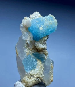 Natural Sky Blue Aquamarine Crystal Specimen From Pakistan 85 Carats - Picture 1 of 8