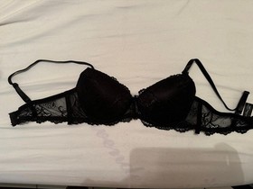 black lace bra