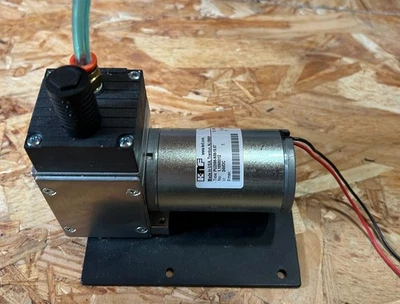 Compresseur KNF 2.5 Bar - Photo 1/3