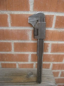 Llave mono automática vintage de 15" de longitud de la década de 1920 ** VLCHEK *** EE. UU. - Imagen 1 de 8