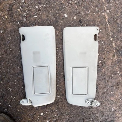 Quebra-sol automático BFD081276 2013 LAND ROVER FREELANDER 2 2.2 SD4 - Imagem 1 de 3