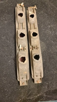 Carcasas de luces traseras Buick Skylark GS 455 350 GSX 1970 1971 1972 etapa 2 Foto 1 de 4