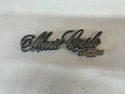 Chevy Monte Carlo 1970-1973 tapa maletero emblema Chevrolet adorno insignia moldura Foto 1 de 4