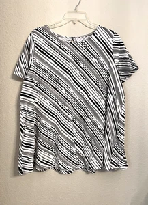 Roaman's Top T-Shirt Tee Women L 18/20 White Short Sleeve Striped Cotton Casual - Picture 1 of 12