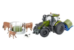 Britains 43323 Metallic Olive Green Valtra Playset 1:32 Diecast Tractor New Box - Picture 1 of 2