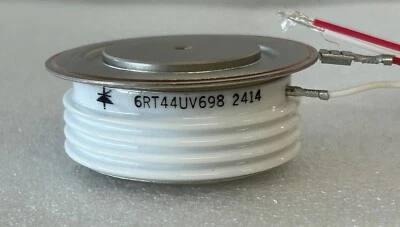 6RT44UV698 - Image 1 of 3