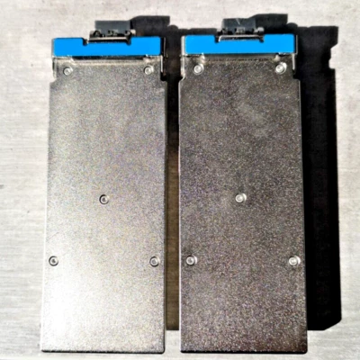 2 x Finisar CFP2 Transceiver FTLC1121RDNL - 100GBASE-LR4 - 10 km - Image 1 of 2