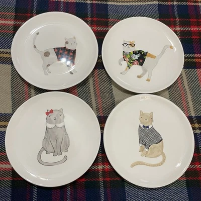 NUEVO JUEGO MAGENTA RAE DUNN DE 4 PLACAS DE CANAPE GATO, DAPPER CAT M2G20-NLA, RARO Foto 1 de 4