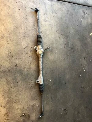 2002 - 2010 SATURN VUE Power Steering Gear Rack and Pinion 2.2L FWD Wagon - Image 1 of 4