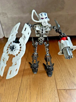 Lego Bionicle Toa Nuparu 8913 - 99% Completo - Sin Dardos, Manual o Bote Foto 1 de 4
