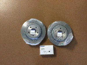 Bremsscheiben + Bremsklötze hinten original MOPAR Dodge Durango TYP WD SRT 18-25 - Bild 1 von 1