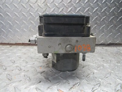 Dodge Grand Caravan 2013/Town & Country ABS conjunto de bomba de freno antibloqueo Foto 1 de 4