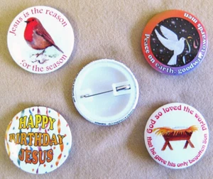 SPECIAL OFFER - Tub of 40 Children's Christmas Badges - EB11545 - Picture 1 of 1