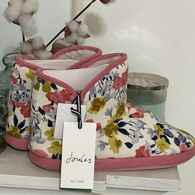 JOULES Cabin Slippers Ladies Homestyle Boots Faux Fur Lined Floral Sz L 9/10 NWT - Image 1 of 4