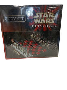 Star Wars Episode I Chess Set Collector's Edition Sealed Packaging Merchandise  - Picture 1 of 9