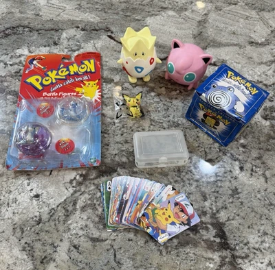 Lote Mixto Coleccionable Pokemon Figuras TOMY CGTSJ, Cartas, Figura de Batalla Foto 1 de 4