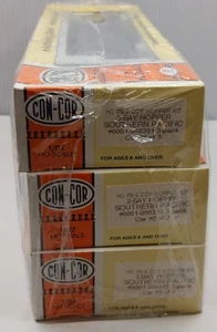 Con-Cor 0001-950301 HO Southern Pacific PS-2 Cov 3-Bay Hopper Kit (Set of 3) - Picture 1 of 2