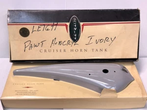 Tanque Schwinn Cruiser Phantom Horn 1996 nuevo con caja coleccionable para Schwinns de la década de 1950 - Imagen 1 de 21