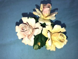 Capodimonte3 gelbe & rosa Porzellan Rosen Nuovo Capodimonte Italien - Bild 1 von 5