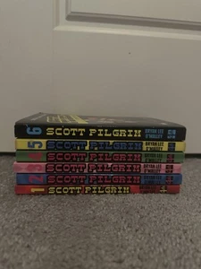 Scott Pilgrim Series set completo libri 1-6 di Bryan Lee O'Malley (2004, TPB) - Foto 1 di 3