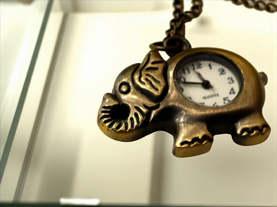 Vintage Bronze Elephant Pendant Watch Necklace – Cute Quartz Timepiece Jewelry - Image 1 of 4