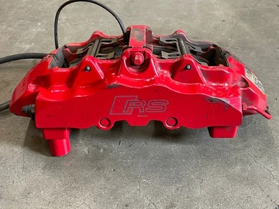 Audi RS3 2017 2018 8V pasajero delantero derecho Brembo pinza de freno roja 1613 OEM Foto 1 de 4