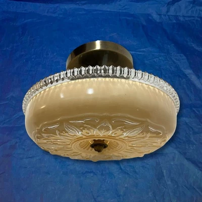 单件漂亮半吸顶四插座夹具6K — 第 1/4 张图片