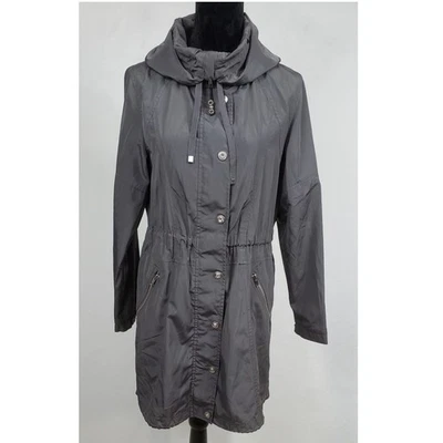 Gabardina Betsey Johnson con capucha, cremallera frontal sin forro y cierre a presión. Mujer S Foto 1 de 4