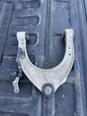 BMW F01 F02 F06 F07 F10 528I 535I 550I 750I FRONT UPPER CONTROL ARM WISHBONE - Image 1 of 4