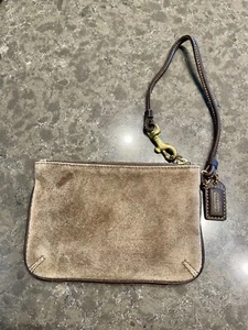 Authentische Coach Damen Wildleder hellbraun Leder Handgelenktasche Clutch Geldbörse - Bild 1 von 9